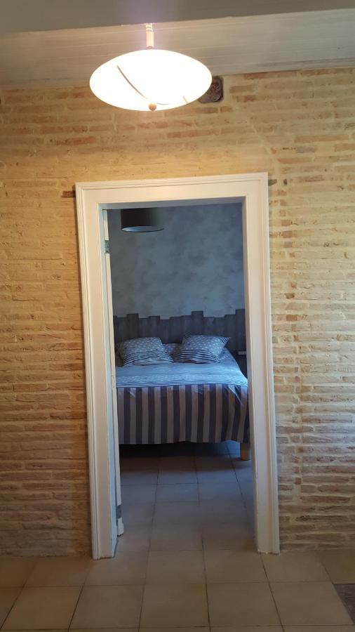 Chez Alexandra Bed and Breakfast Louchats Εξωτερικό φωτογραφία