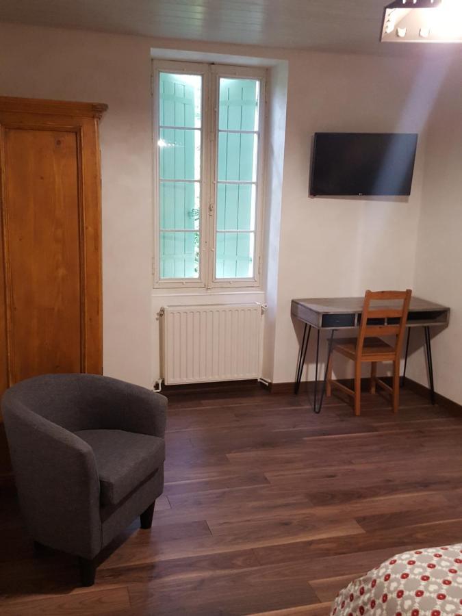 Chez Alexandra Bed and Breakfast Louchats Εξωτερικό φωτογραφία